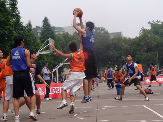 现形的