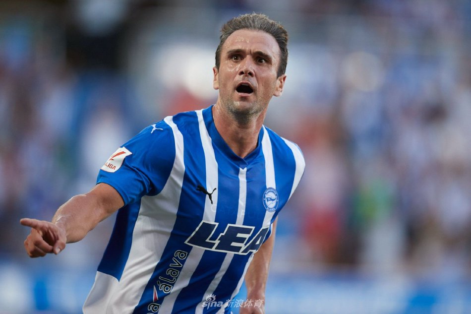 场比赛充满 场比赛充满